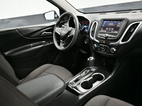 Used 2021 Chevrolet Equinox LT image 15