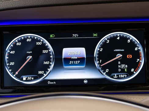 Used 2016 Mercedes-Benz S 550 4MATIC Sedan image 8