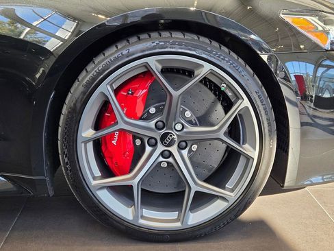 New 2026 Audi RS 7 Performance image 9