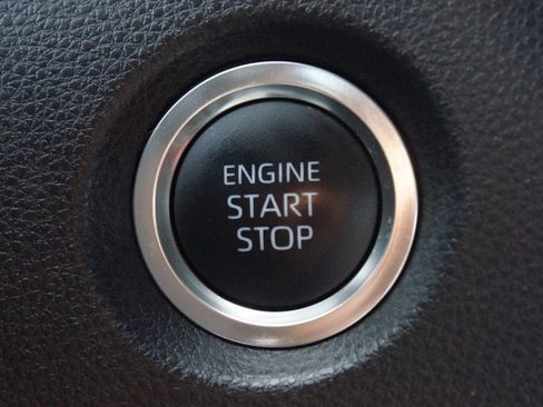 Certified 2025 Toyota Corolla SE FWD image 8
