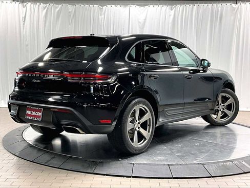Used 2024 Porsche Macan image 10