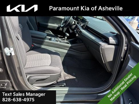 New 2026 Kia K5 LXS FWD image 16