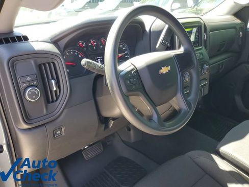 Used 2026 Chevrolet Silverado 1500 Custom RWD image 17