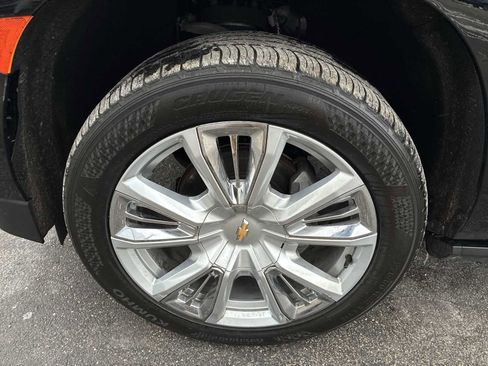 Used 2023 Chevrolet Tahoe High Country image 34