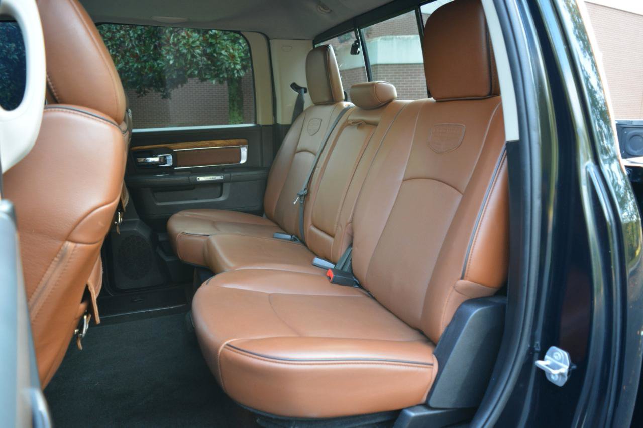 Used 2016 RAM 1500 Laramie Longhorn w/ Convenience Group AWD/4WD image 12