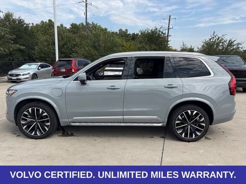 Certified 2025 Volvo XC90 T8 Ultra AWD/4WD image 8