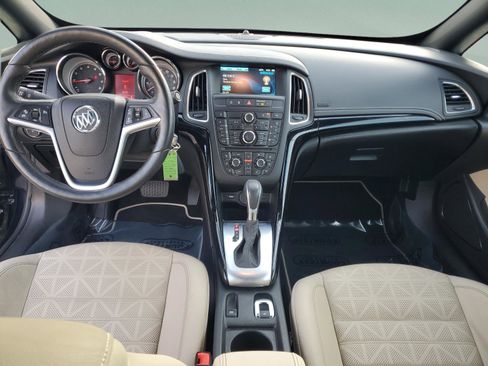 Used 2019 Buick Cascada Premium image 7