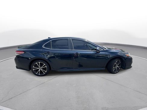 Used 2018 Toyota Camry SE w/ Audio Package FWD image 5