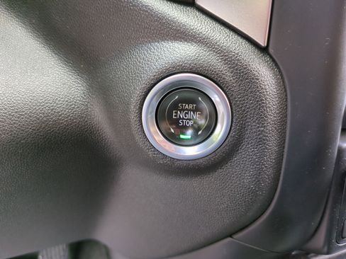 Used 2020 Chevrolet Silverado 1500 LT Trail Boss image 16