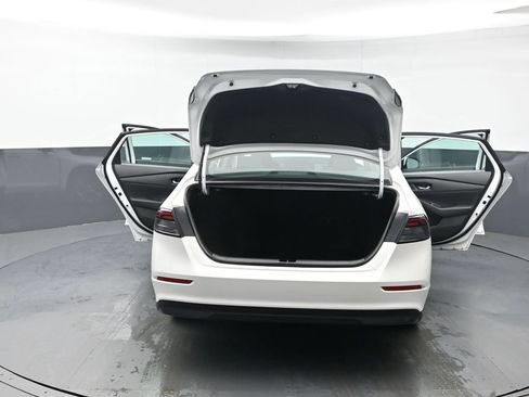 Used 2023 Honda Accord EX image 45