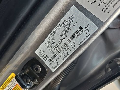 Used 2025 Ford F150 Lariat AWD/4WD image 15