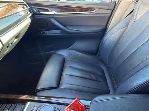 Used 2014 BMW X5 xDrive50i image 12