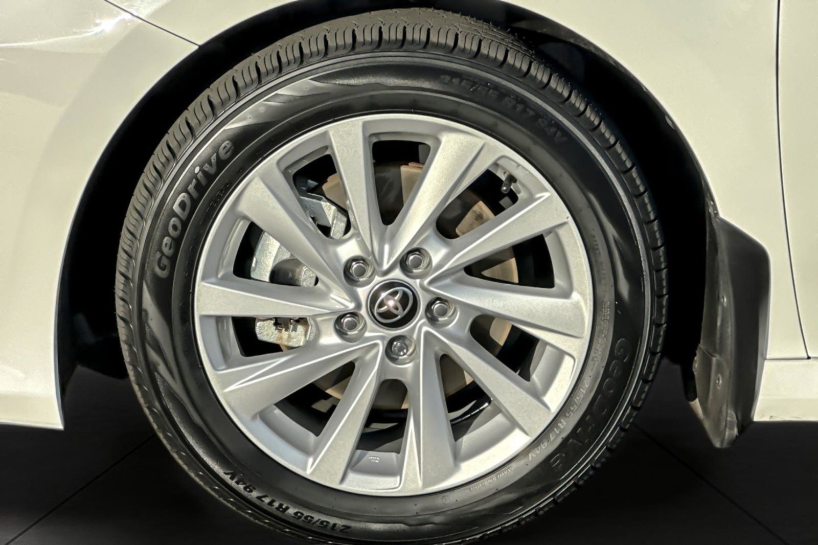 Certified 2024 Toyota Camry LE FWD image 23