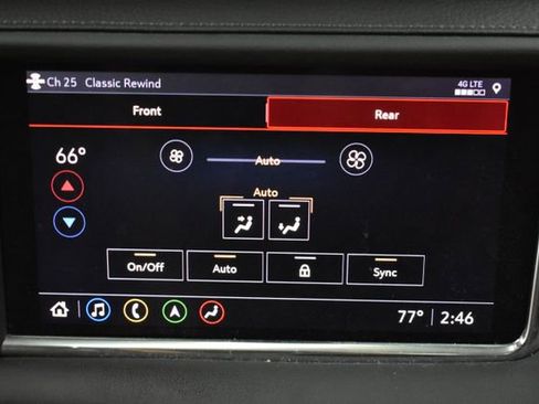 Used 2021 GMC Yukon XL Denali image 47