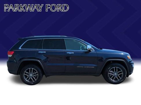 Used 2017 Jeep Grand Cherokee Limited w/ Trailer Tow Group IV AWD/4WD image 6