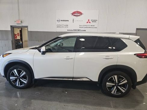 Certified 2023 Nissan Rogue SL w/ SL Premium Package AWD/4WD image 6