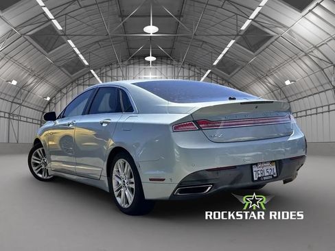 Used 2014 Lincoln MKZ Hybrid w/ Equipment Group 202A Reserve FWD image 3