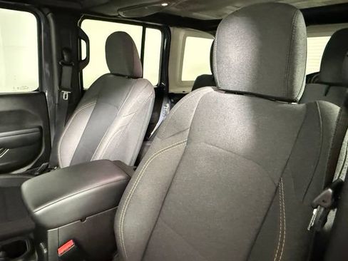 Used 2024 Jeep Wrangler Unlimited Sport AWD/4WD image 36
