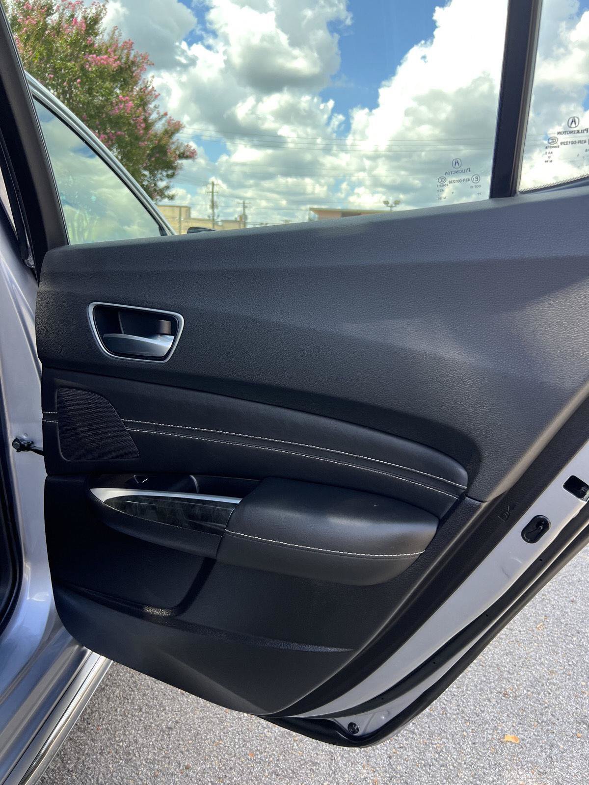 Used 2020 Acura TLX w/ Technology Package FWD image 21
