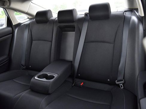 Used 2018 Honda Civic EX image 23