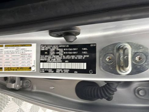 Used 2024 Toyota 4Runner SR5 Premium AWD/4WD image 32