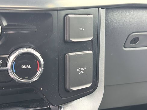 Used 2024 Ford F150 Lariat w/ Equipment Group 502A High AWD/4WD image 15