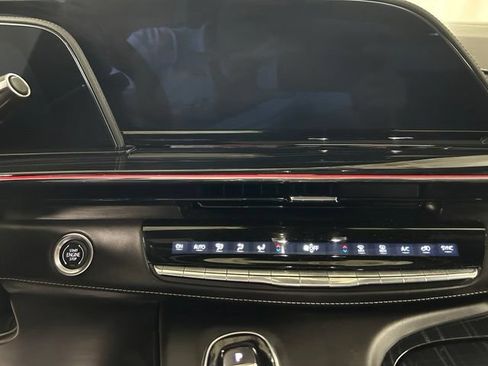 Used 2024 Cadillac Escalade V w/ LPO, ONYX Package AWD/4WD image 21
