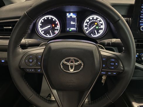 Certified 2024 Toyota Camry SE FWD image 18