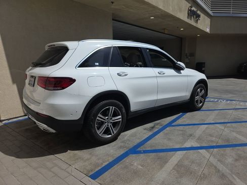 Used 2022 Mercedes-Benz GLC 300 image 3