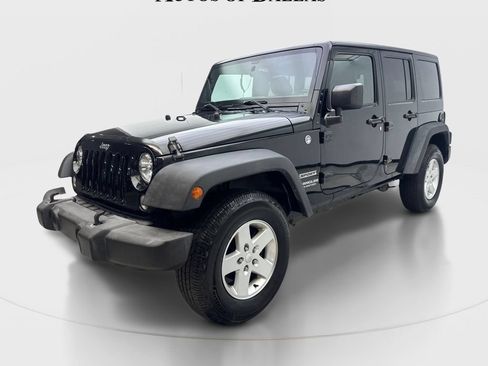Used 2015 Jeep Wrangler Unlimited Sport w/ Quick Order Package 24S AWD/4WD image 2