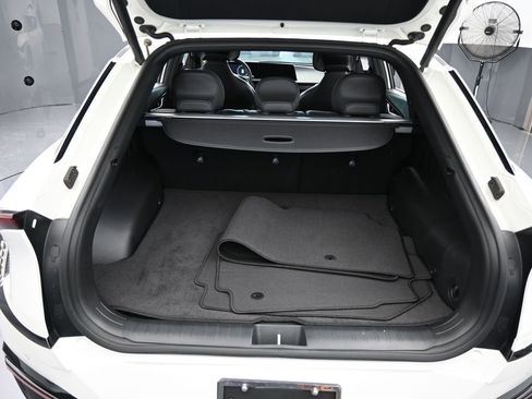 Used 2024 Kia EV6 GT-Line image 45