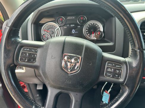 Used 2019 RAM 1500 Big Horn AWD/4WD image 24