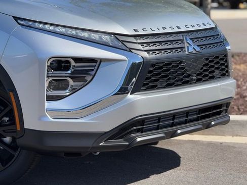 New 2025 Mitsubishi Eclipse Cross LE AWD/4WD image 3
