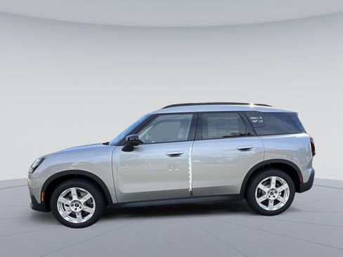 Certified 2025 MINI Cooper Countryman S image 2