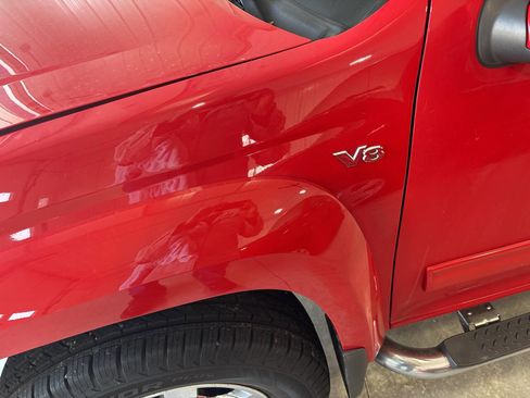 Used 2010 Chevrolet Colorado LT image 14