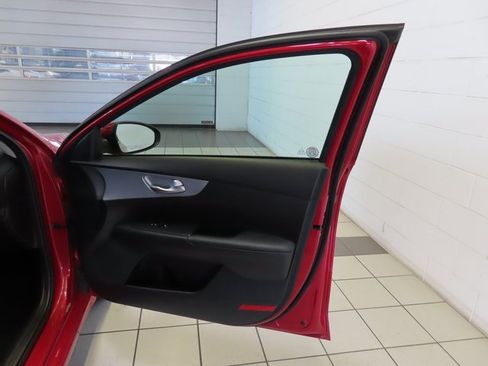 Used 2024 Kia Forte LXS image 21