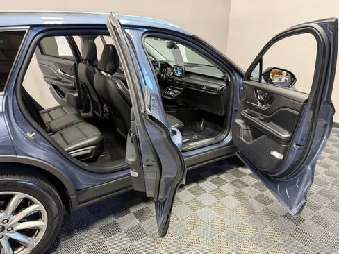 Used 2022 Lincoln Corsair AWD w/ Premium Package image 22