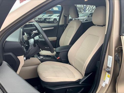 Used 2020 Ford Escape SE FWD image 21