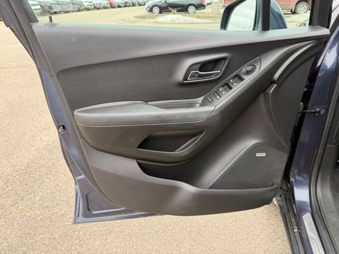 Used 2019 Chevrolet Trax Premier image 20