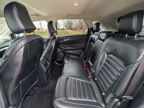 Used 2023 Ford Edge SEL image 28