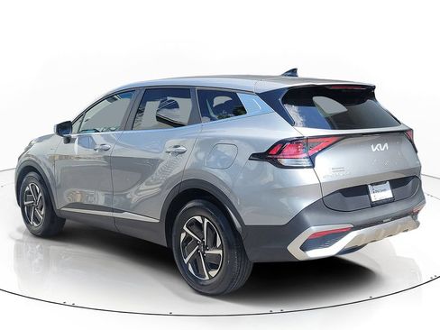Certified 2024 Kia Sportage LX FWD image 3