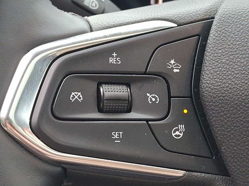 Used 2026 Chevrolet TrailBlazer LT w/ LT Cold Weather Package AWD/4WD image 22