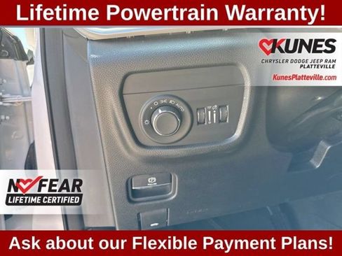 Used 2024 Jeep Grand Cherokee Altitude AWD/4WD image 21