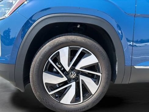 Certified 2026 Volkswagen Atlas SEL AWD/4WD image 39