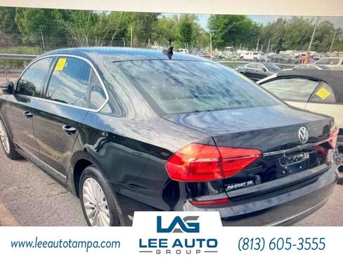 Used 2016 Volkswagen Passat 1.8T SE image 2