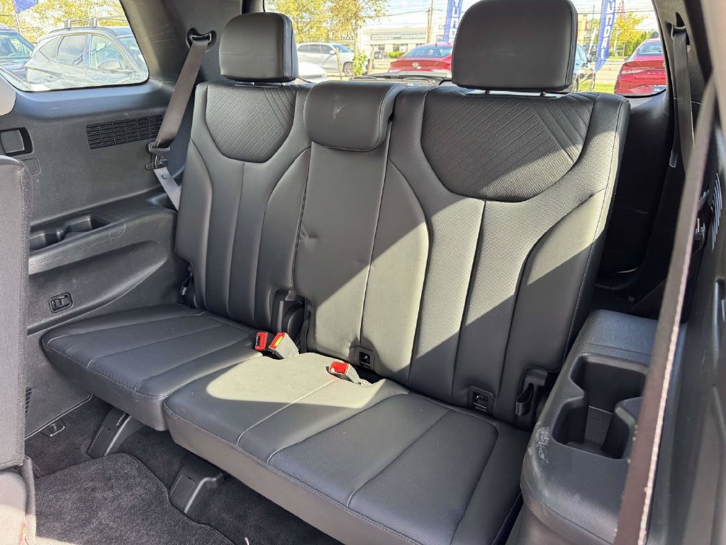 Used 2024 Hyundai Palisade SEL AWD/4WD image 13