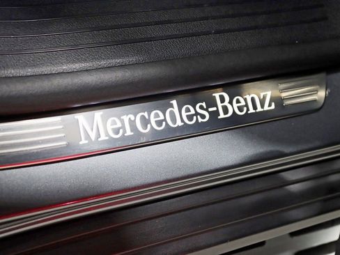 Used 2022 Mercedes-Benz GLE 580 4MATIC image 13