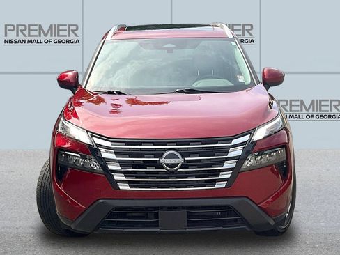 Certified 2024 Nissan Rogue SV w/ SV Premium Package FWD image 2