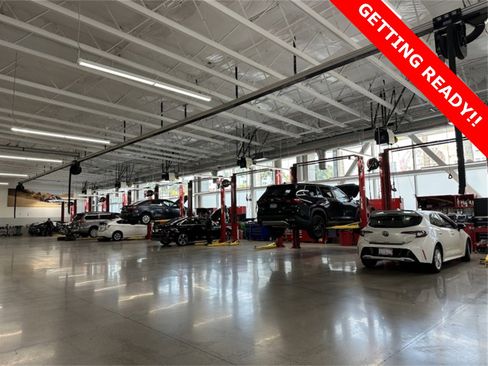 Used 2026 Tesla Model Y 2WD image 13