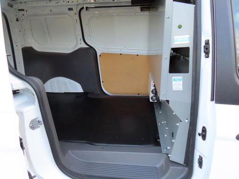 Used 2019 Ford Transit Connect XL FWD image 20